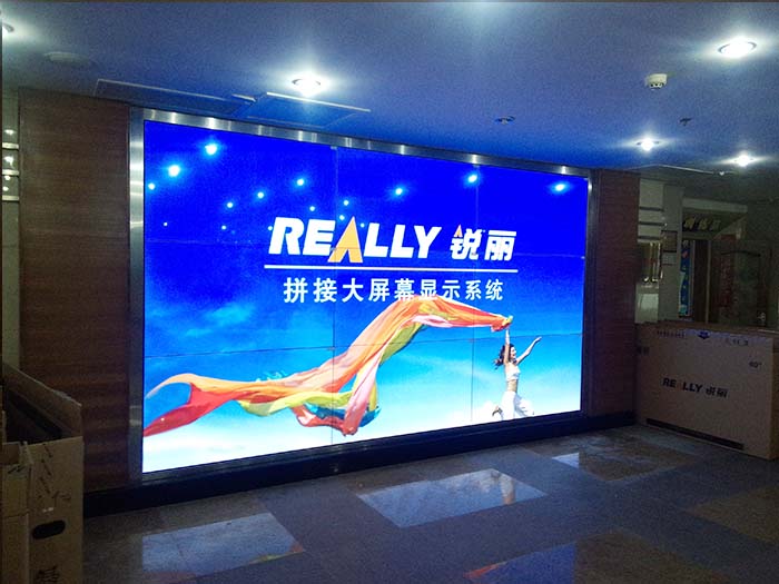 60寸等离子拼接屏.jpg