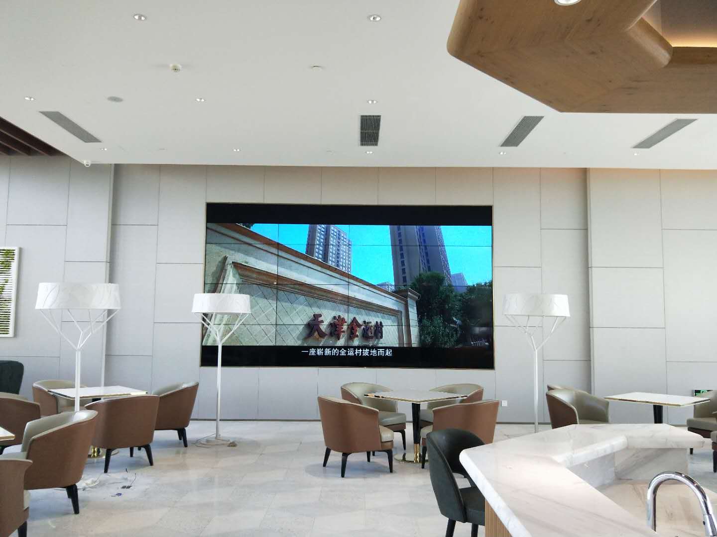 企业大厅展览展示锐丽视频墙.jpg
